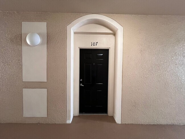 Building Photo - Great Apartment for rent!