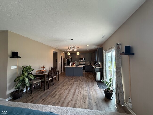 Building Photo - 10815 Arendale Dr