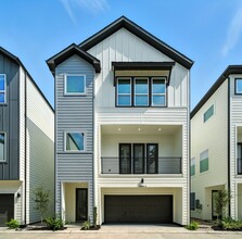 Building Photo - 2306 Hoskins Dr