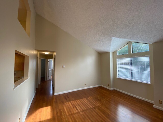 Building Photo - 2859 S Bascom Ave