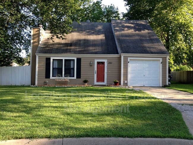 Primary Photo - 331 Clayton Ct