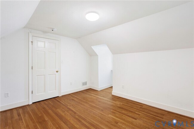 Building Photo - 6414 Monument Ave