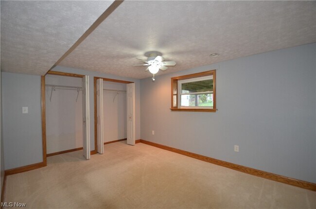 Building Photo - 3847 Neville Dr