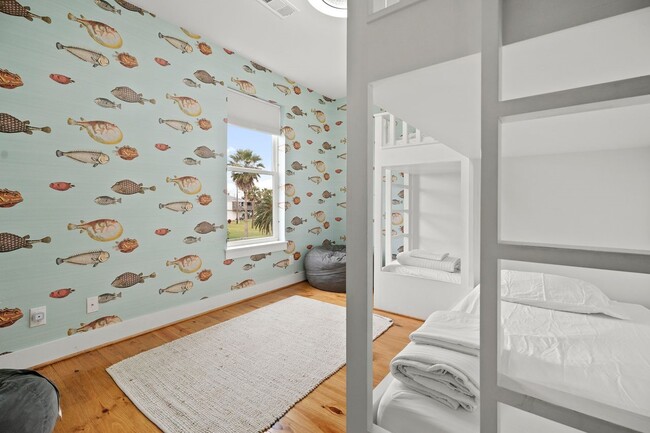 Building Photo - 16713 Moby Dick