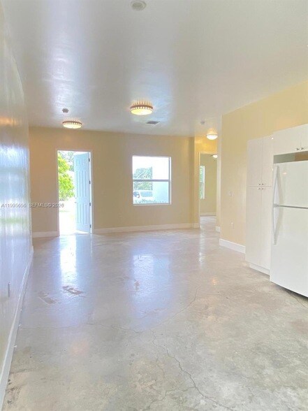 Building Photo - 12150 SW 213th St
