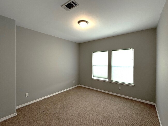 Building Photo - 13119 S Bellaire Estates Dr