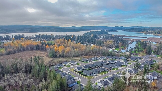 Building Photo - 134 Zephyr Dr