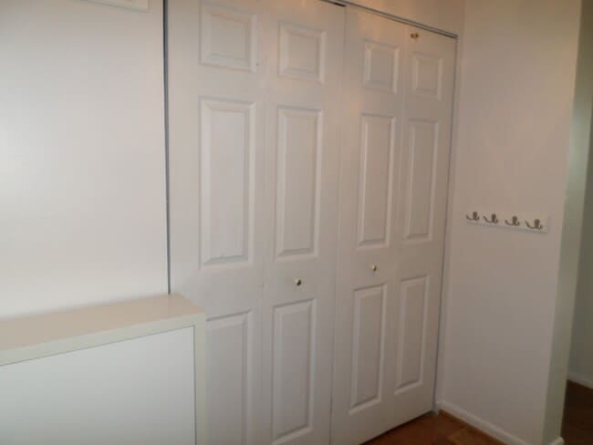Building Photo - 4620 N Park Ave