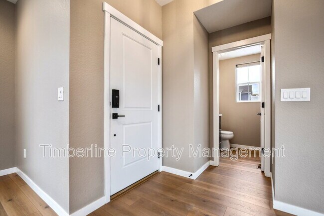 Building Photo - 5833 Spring Breeze Dr
