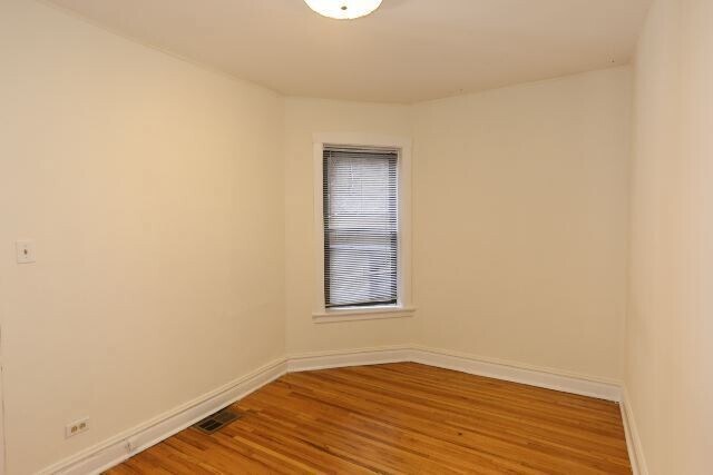 Building Photo - 3834.5 N Fremont St