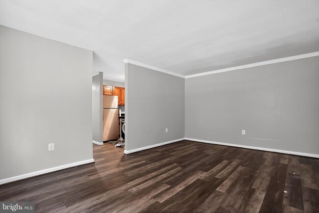 Building Photo - 3105 Naylor Rd SE