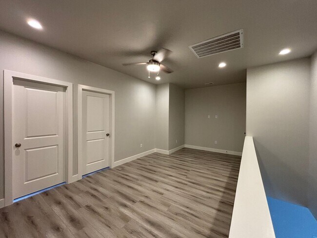 Building Photo - SAND HOLLOW TOWNHOME FOR RENT!