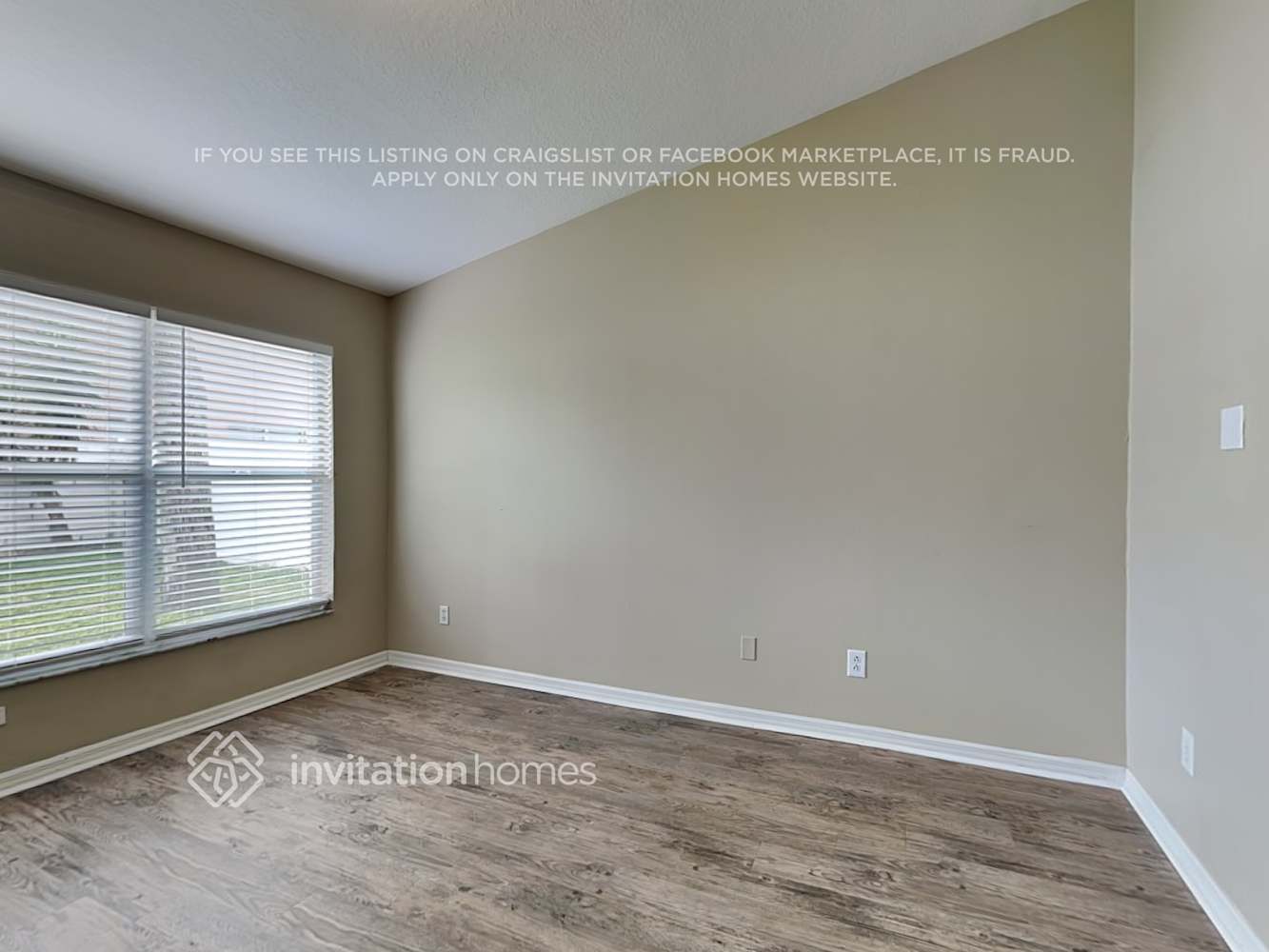 Building Photo - 1215 Tiger Wood Ct
