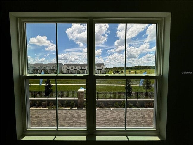 Building Photo - 14996 Windflower Aly