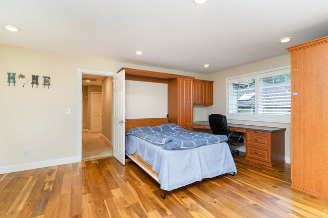 Building Photo - 4Bd/3Ba Woodinville House