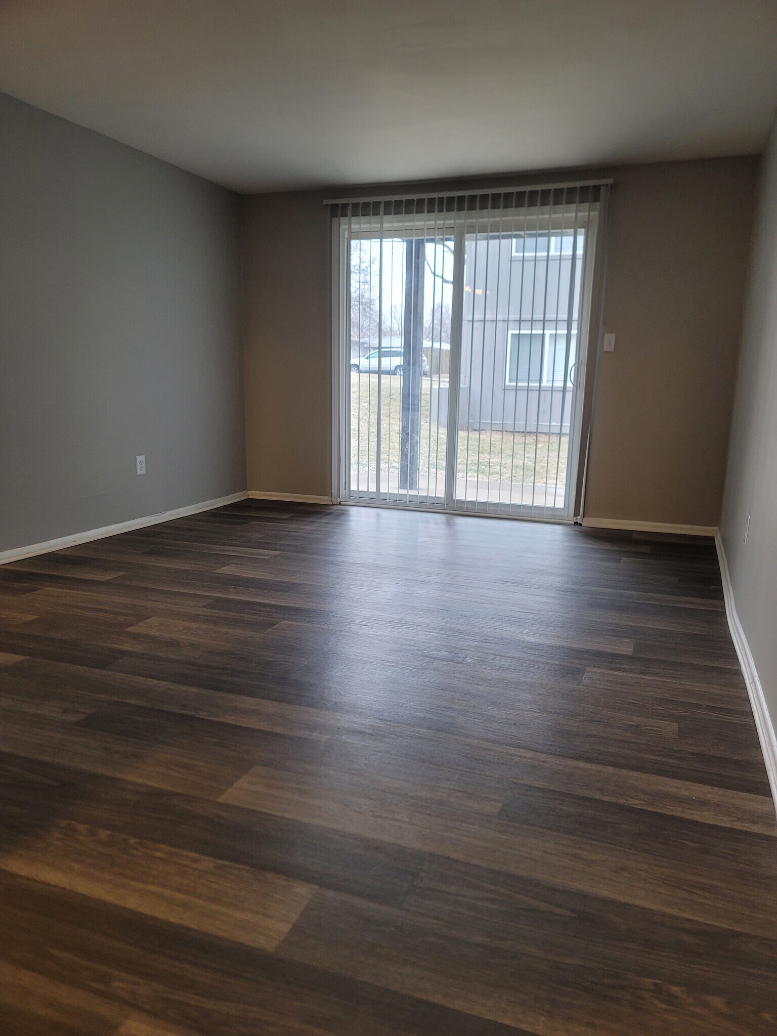 Parkville Place Apartments 9203 NW 60th St Parkville MO 64152