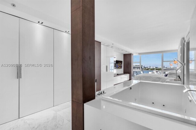 Building Photo - 6801 Collins Ave