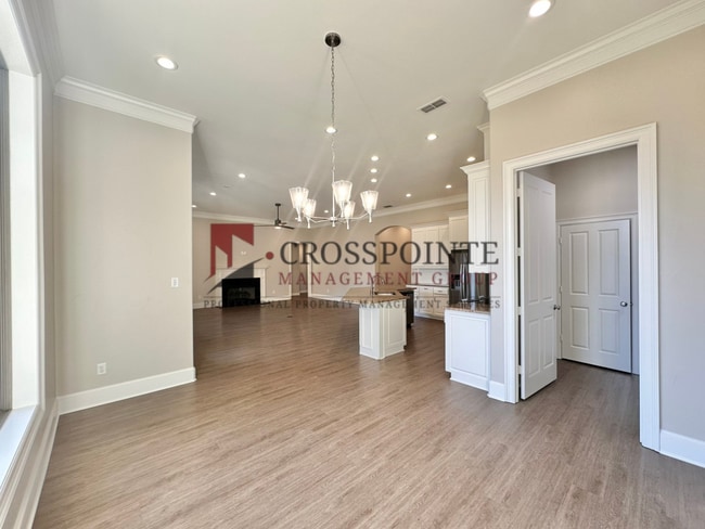 Building Photo - 3 Bedroom 2 Bath Near Three Lakes MS!