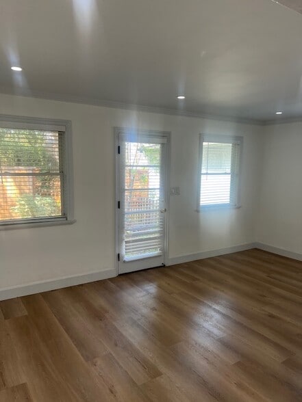 Living room - 1821 Chino St