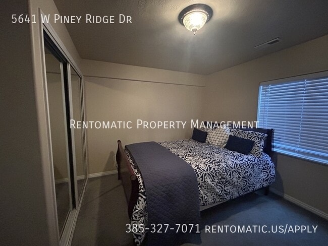 Building Photo - 5641 Piney Ridge Dr