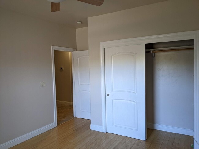 Building Photo - Large custom rural home offering wonderful...