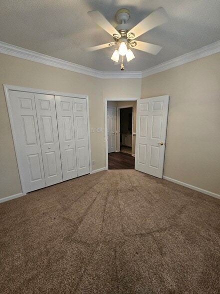 Building Photo - 6607 Earnhardt Dr