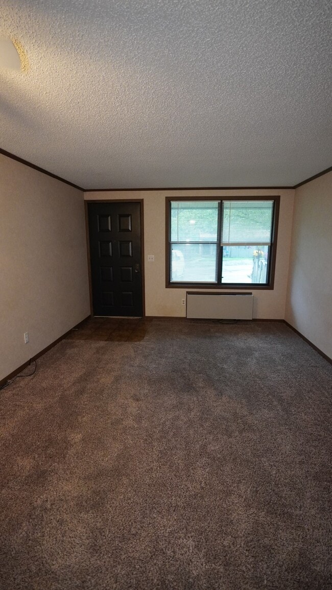 Building Photo - 35 Apple Run Ln