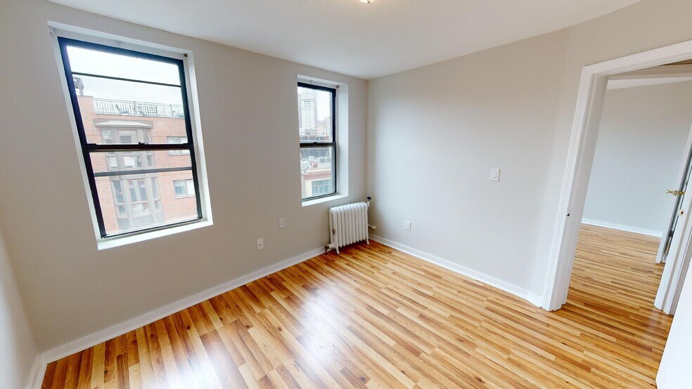 Building Photo - 224 Hanover St