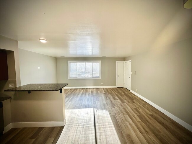 Building Photo - 15623 Greenwood Rd