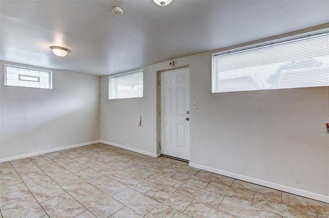 Building Photo - 4477 Neosho St