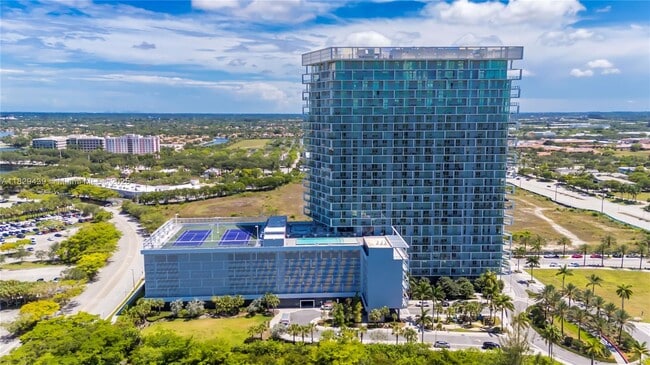 Building Photo - 2000 Metropica Wy