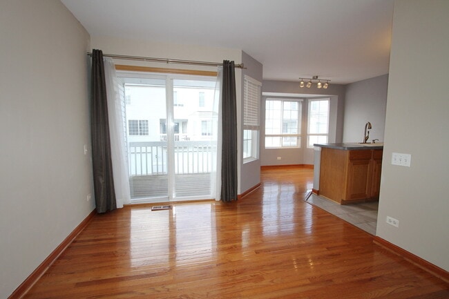 Building Photo - 3162 Cambria Ct