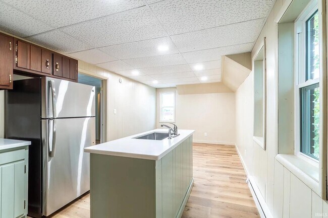 Building Photo - 804 N Harrison St