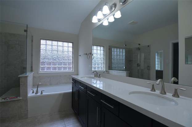 Building Photo - 10306 Hartfield Bluff Ln