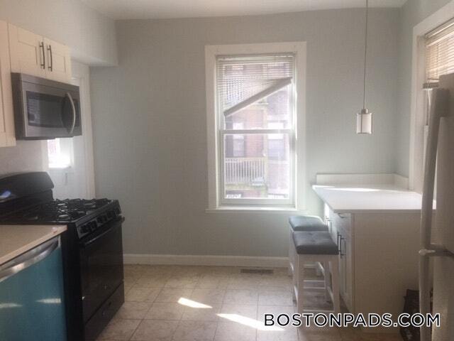 Building Photo - 128 Glenville Ave