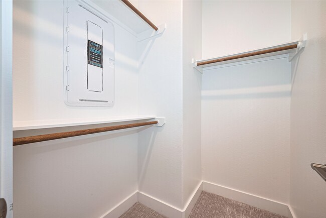 Building Photo - 1322 McMurtry Ridge Dr