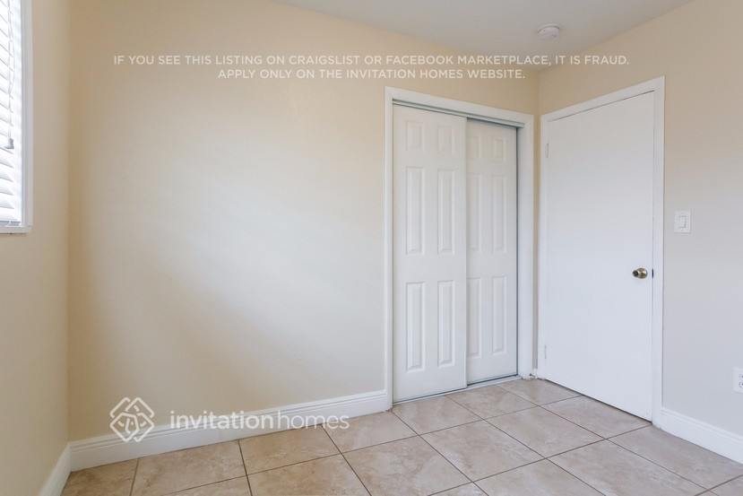 Building Photo - 1360 NW 173rd Terrace