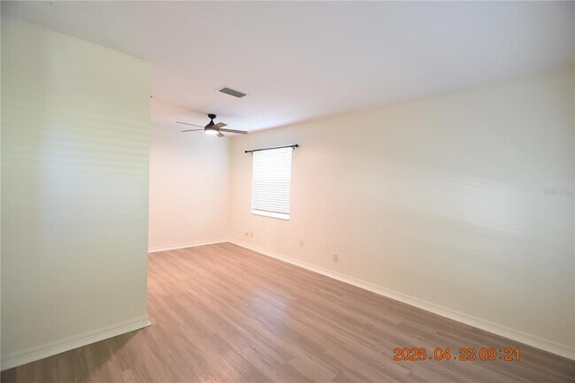 Building Photo - 30633 Totteridge Pl