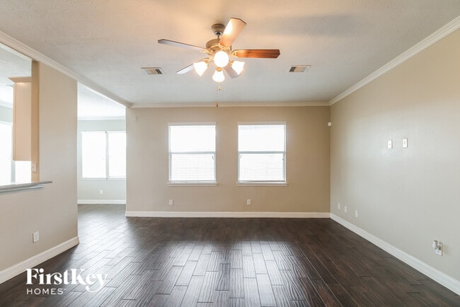 Building Photo - 8303 Egret Bay Cir