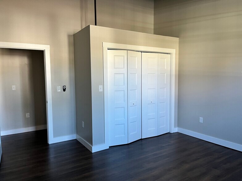 Second Bedroom - 108 Adams St