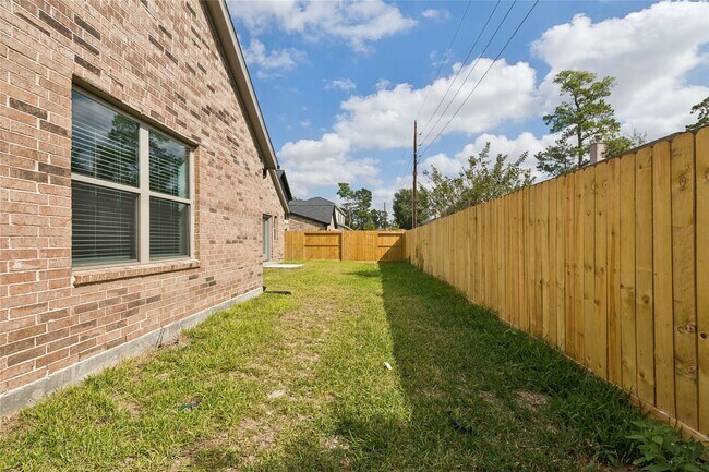 Building Photo - 2618 Martinas Ct