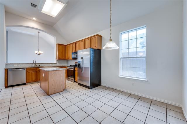 Building Photo - 8457 Grand Canyon Dr