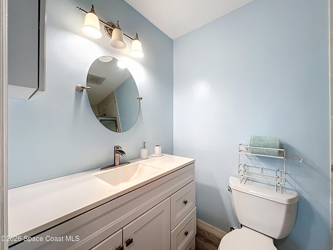 Building Photo - 760 Becker Ave NE