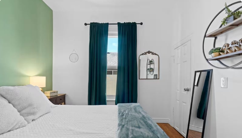 Building Photo - 772 W 300 N