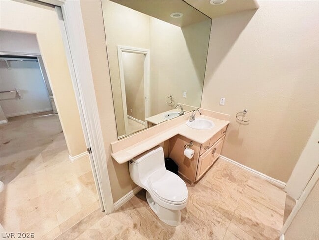 Building Photo - 7408 Silver Palm Ave