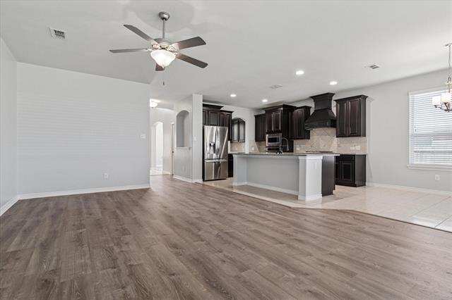 Building Photo - 1017 Lavender Dr