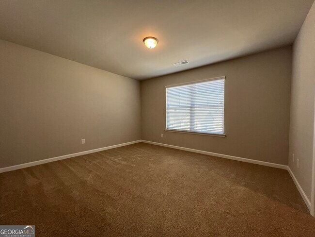Building Photo - 204 Cornwell Wy