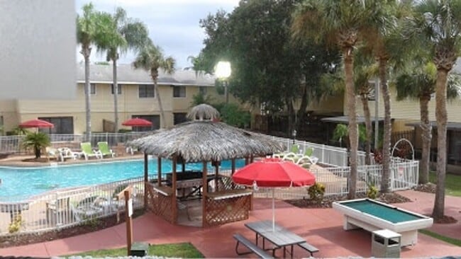 Building Photo - 2777-324A N. Poinciana Blvd