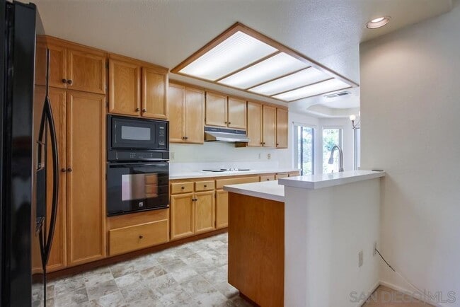 Building Photo - 11742 Avenida Sivrita