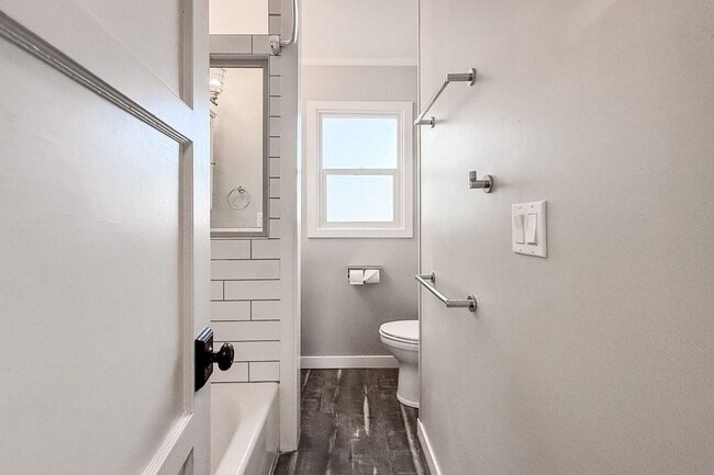 Building Photo - Remodeled 3-Bedrom Richland Alphabet Home ...